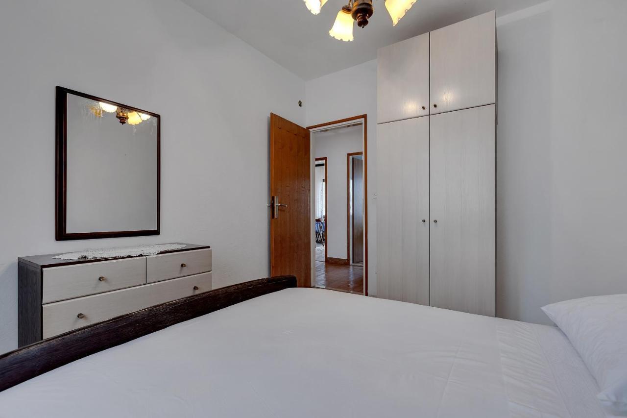 Apartments Tihomir Musac Omiš Extérieur photo