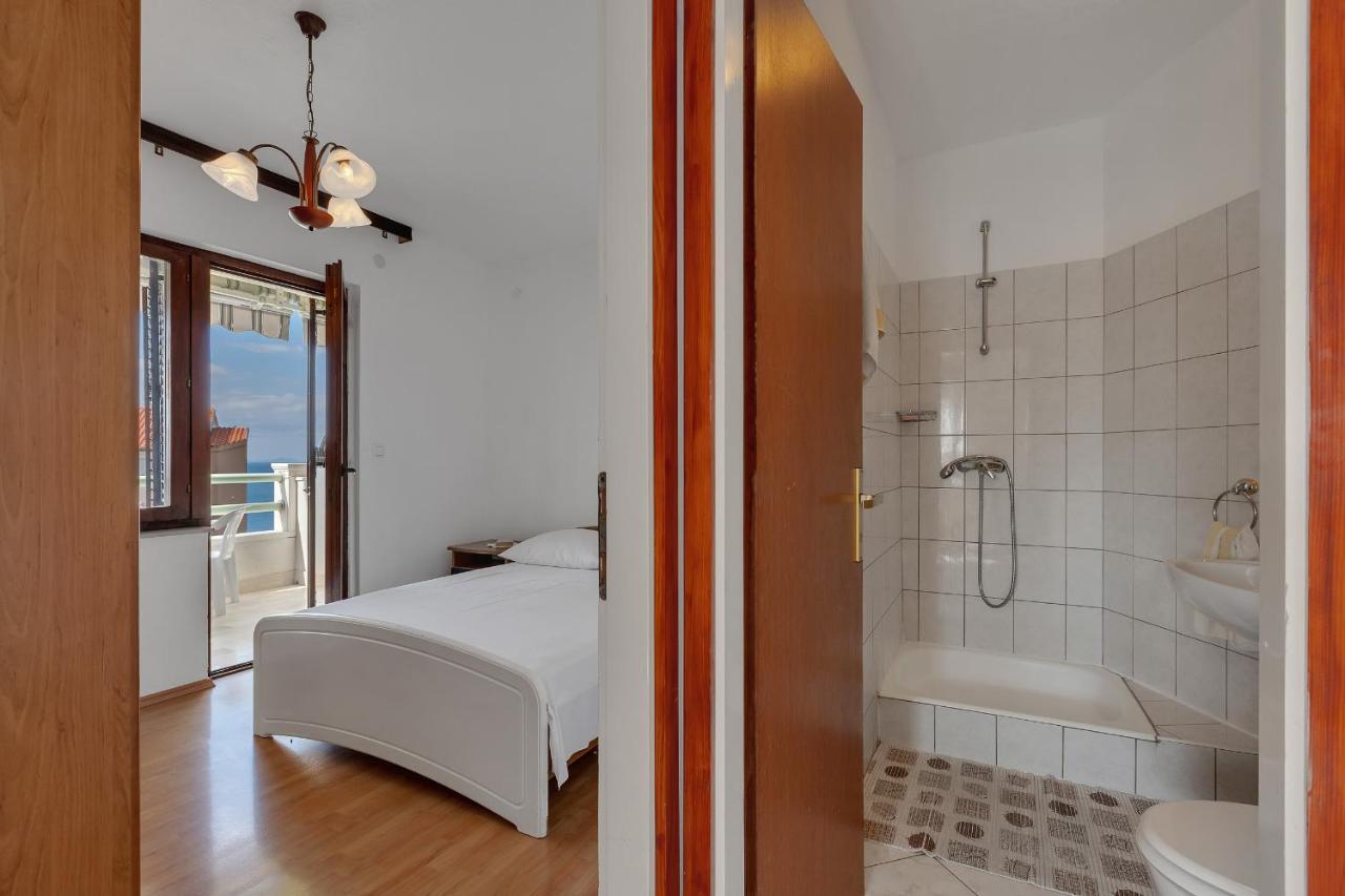 Apartments Tihomir Musac Omiš Extérieur photo