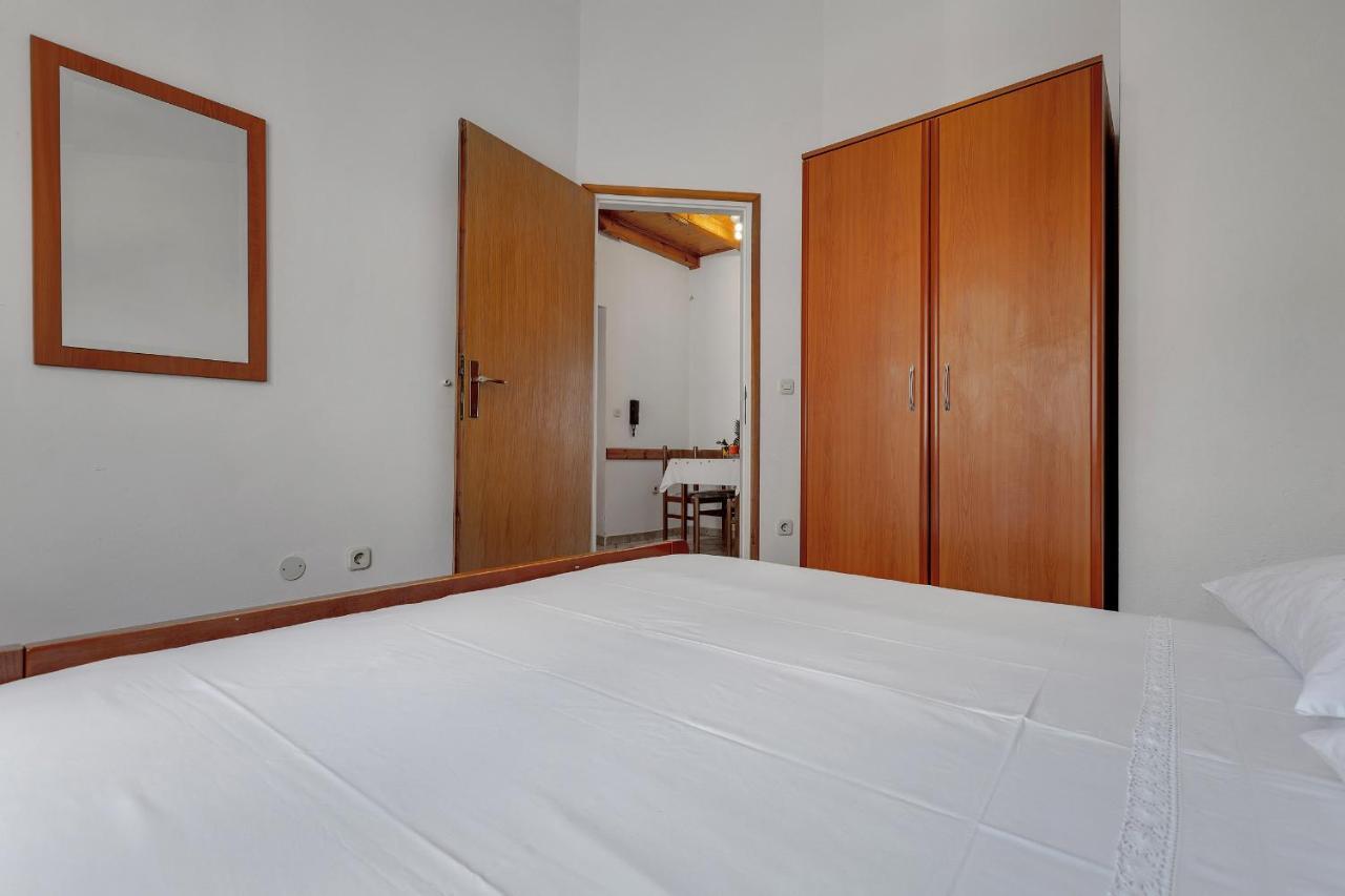 Apartments Tihomir Musac Omiš Extérieur photo