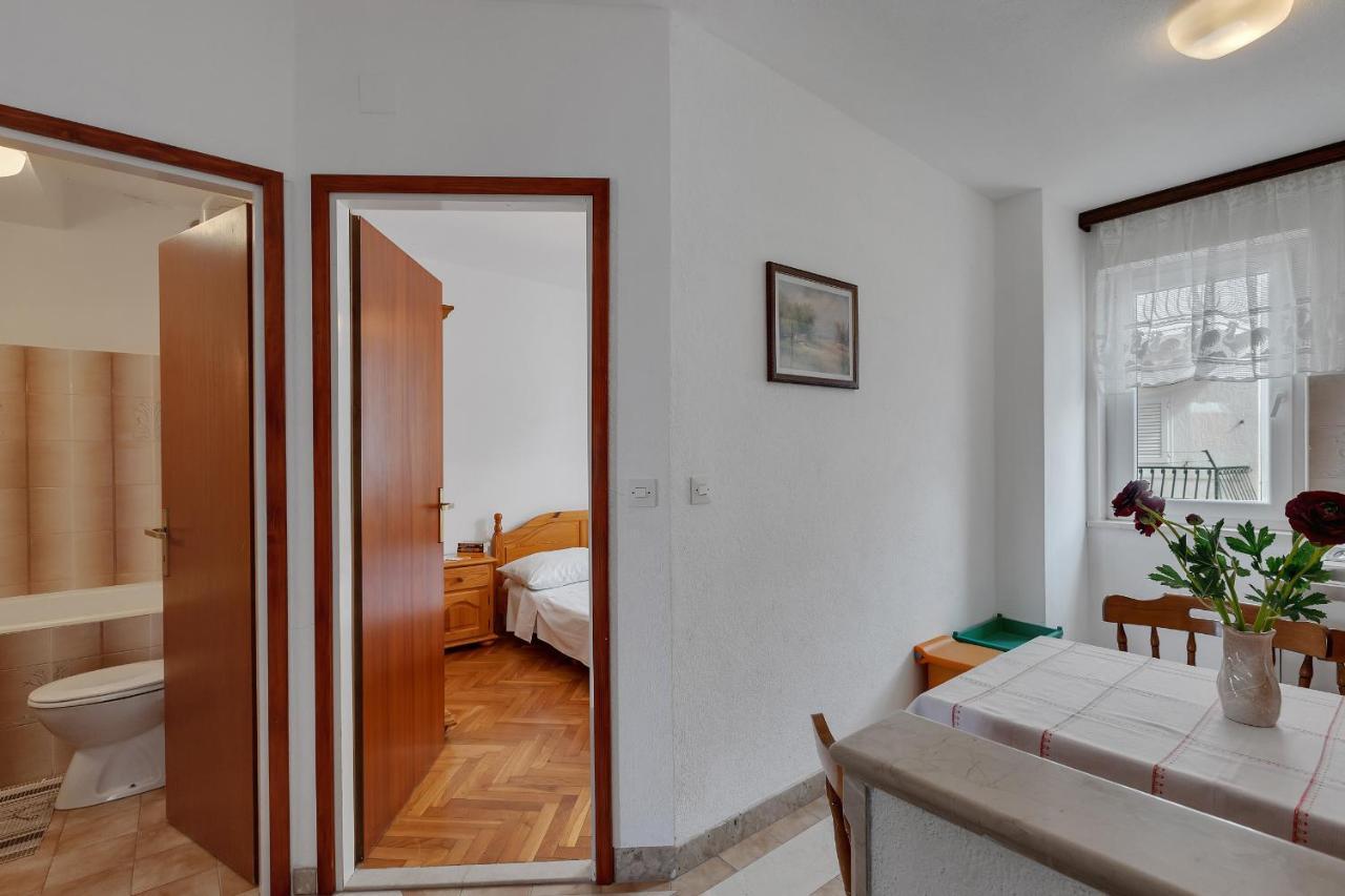 Apartments Tihomir Musac Omiš Extérieur photo